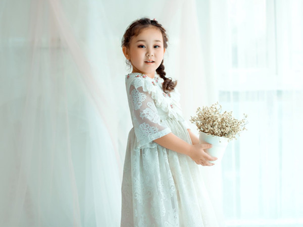 生活中活活泼可爱的颜云熹。.jpg 生活中活活泼可爱的颜云熹。.jpg