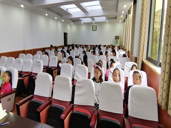 55c8a872b637a67dc04b9d2e9c6449a.jpg 55c8a872b637a67dc04b9d2e9c6449a.jpg