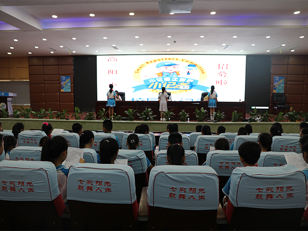 面试现场.jpg 面试现场.jpg