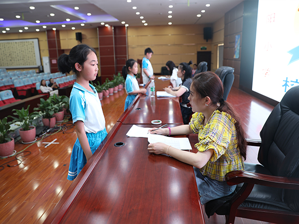 面试2.jpg 面试2.jpg