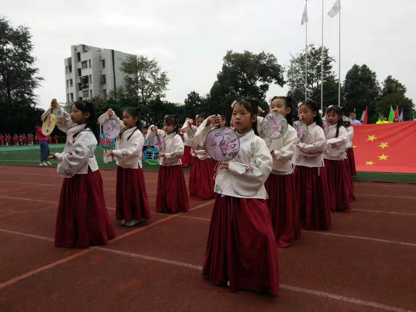 微信图片_20191116194135.jpg 微信图片_20191116194135.jpg