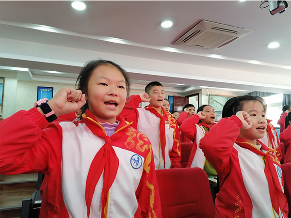 成团1.jpg 成团1.jpg