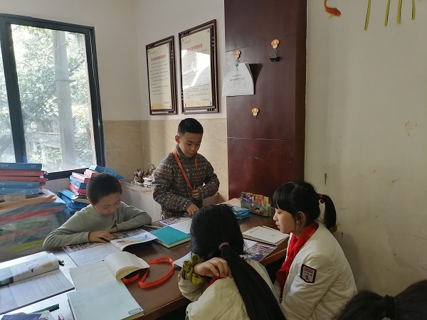 a35d8c8e51ba5de6d557fb9af57bb83.jpg a35d8c8e51ba5de6d557fb9af57bb83.jpg