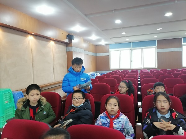 01800be6226b05888ff2f8c75272f8d.jpg 01800be6226b05888ff2f8c75272f8d.jpg