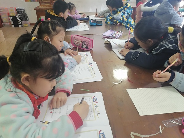 03475dde2f13a25196823e42c317958.jpg 03475dde2f13a25196823e42c317958.jpg