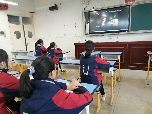 e0a70b41b2e3e113fff0367072b8cc3.jpg e0a70b41b2e3e113fff0367072b8cc3.jpg