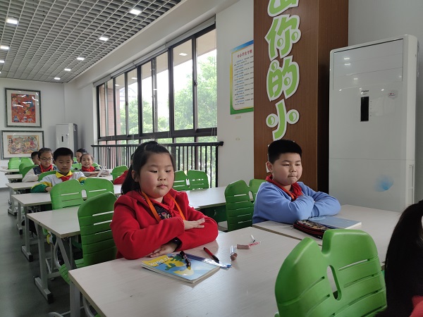 93E72142744B2F664843D75FE1D57D34.jpg 93E72142744B2F664843D75FE1D57D34.jpg