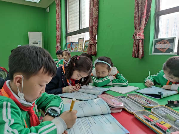 FE26EBC79F5F4E9BE7CCBC4FD242A3AF.jpg FE26EBC79F5F4E9BE7CCBC4FD242A3AF.jpg