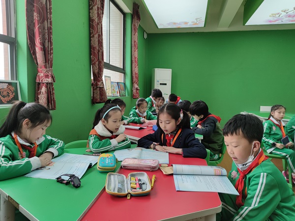 802F59B61AFB9B46B7792FA1C41B98C4.jpg 802F59B61AFB9B46B7792FA1C41B98C4.jpg