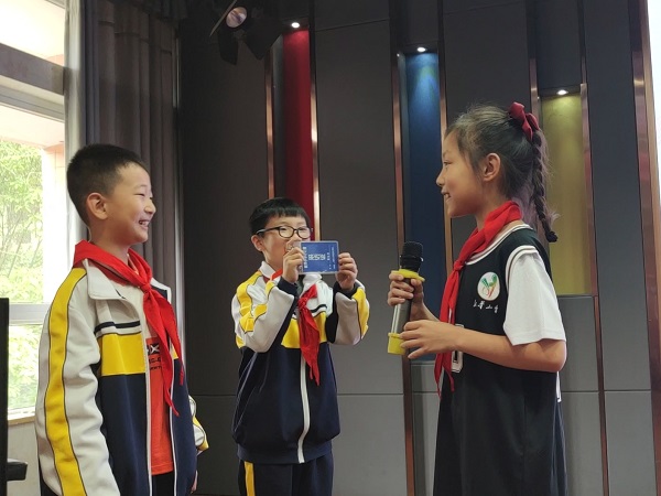 A151B2E5C7B2723C9B5BDA9364D18F99.jpg A151B2E5C7B2723C9B5BDA9364D18F99.jpg