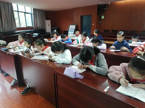 2a638f5b42d8ee63f7b9b729c978542.jpg 2a638f5b42d8ee63f7b9b729c978542.jpg