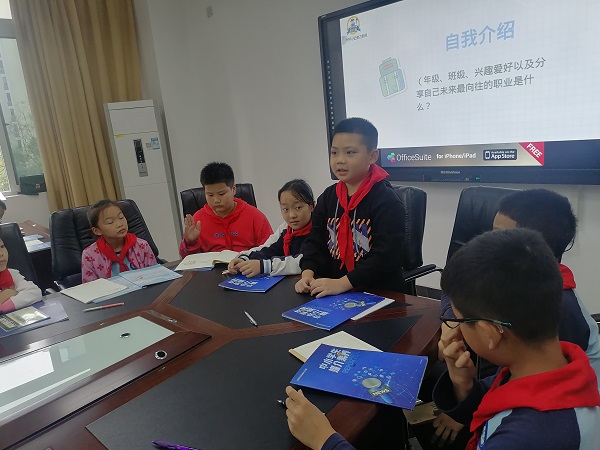 d1217233f230ea6cb51dd4c576eef7b.jpg d1217233f230ea6cb51dd4c576eef7b.jpg