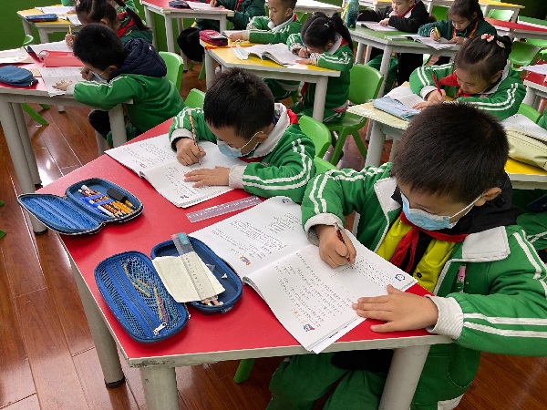 微信图片_2021112409540912.jpg 微信图片_2021112409540912.jpg