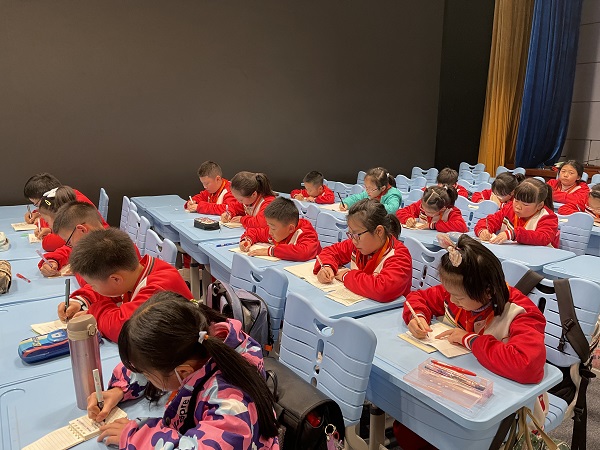 微信图片_2021112909405618.jpg 微信图片_2021112909405618.jpg