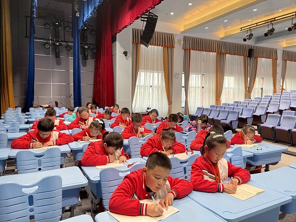 微信图片_2021112909405617.jpg 微信图片_2021112909405617.jpg