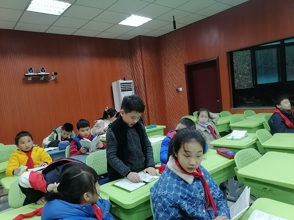 99fecb2a1de37d552a630a82b1032ff.jpg 99fecb2a1de37d552a630a82b1032ff.jpg