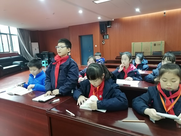 f07801fb15895a225928e8e536f60f9.jpg f07801fb15895a225928e8e536f60f9.jpg