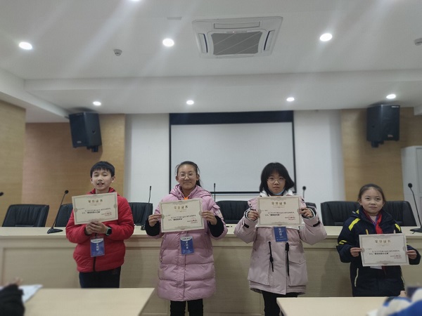 6B3A93F7D9DA2AB17CA000DBC75A1E62.jpg 6B3A93F7D9DA2AB17CA000DBC75A1E62.jpg