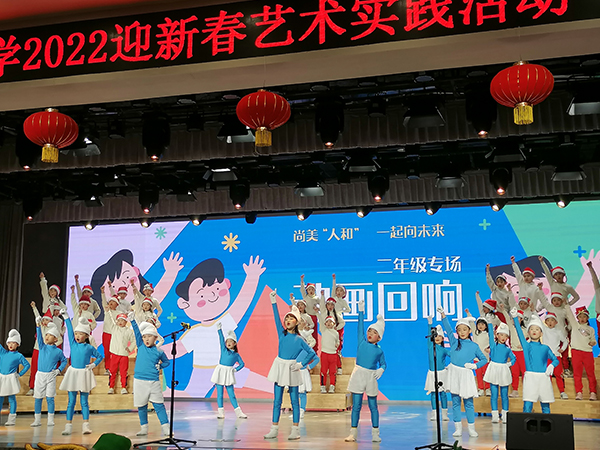 二年级六班蓝精灵。.jpg 二年级六班蓝精灵。.jpg