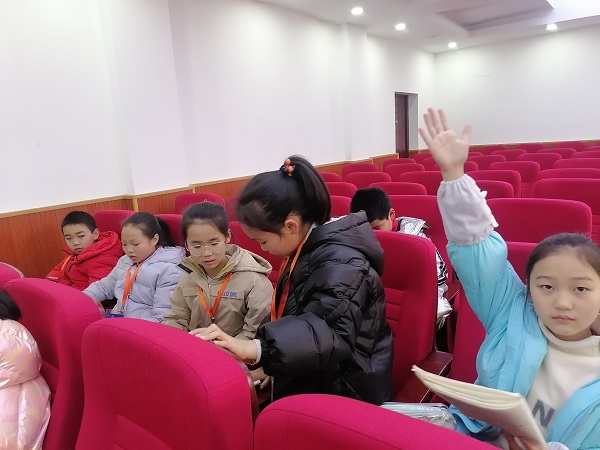 d2c5f78848803819a21b4a1771c8a4d.jpg d2c5f78848803819a21b4a1771c8a4d.jpg