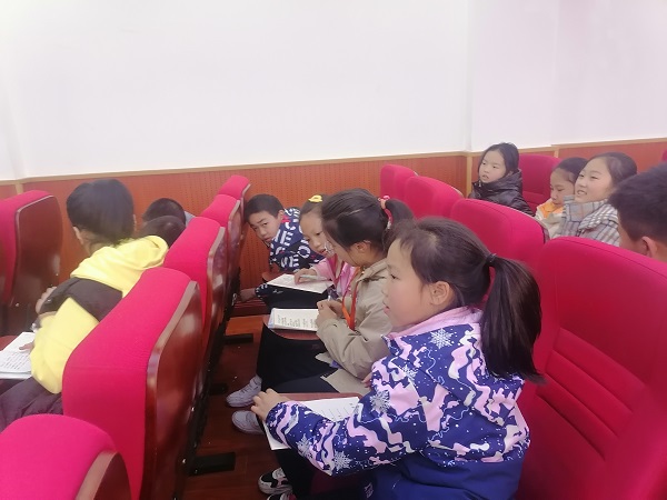 03e824eaecbac65d4cb345753f7cc75.jpg 03e824eaecbac65d4cb345753f7cc75.jpg