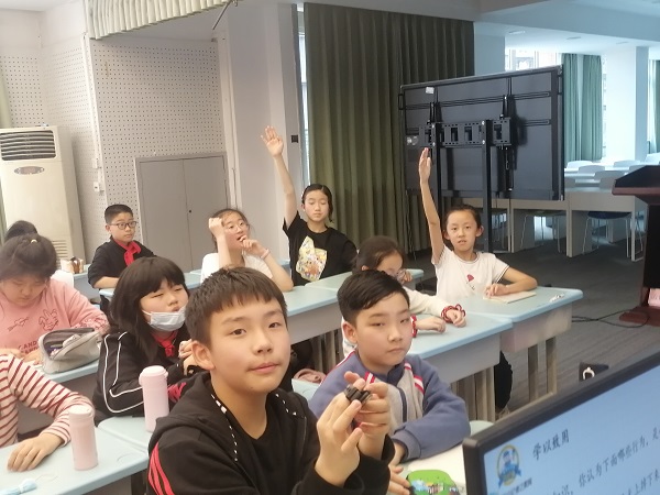 a7d36983b737120fe15f42f76067383.jpg a7d36983b737120fe15f42f76067383.jpg