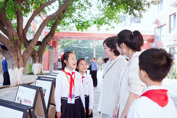 9FA3BE1DC0884BBF05E8C8E931C68E4D.jpg 9FA3BE1DC0884BBF05E8C8E931C68E4D.jpg