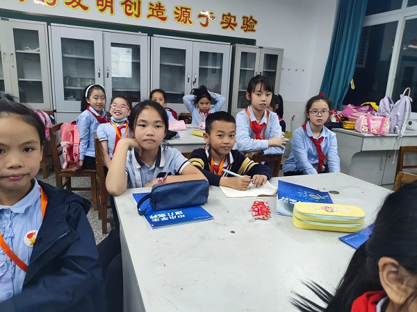 37F472D43F6972A612C9D68EA94BA086.jpg 37F472D43F6972A612C9D68EA94BA086.jpg