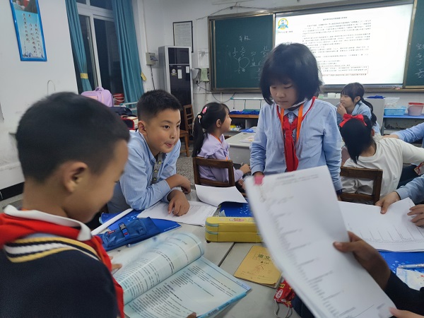 22120DDF945540777F7944FCE3707BA2.jpg 22120DDF945540777F7944FCE3707BA2.jpg