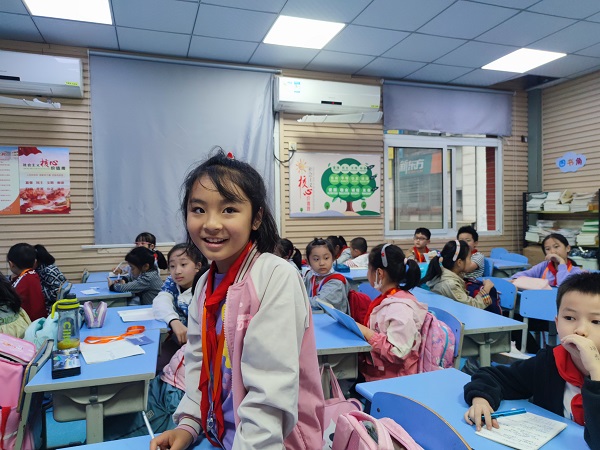 03A7D857030A9806AE704A9E4FBDACFA.jpg 03A7D857030A9806AE704A9E4FBDACFA.jpg