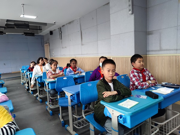 微信图片_20221115134915.jpg 微信图片_20221115134915.jpg