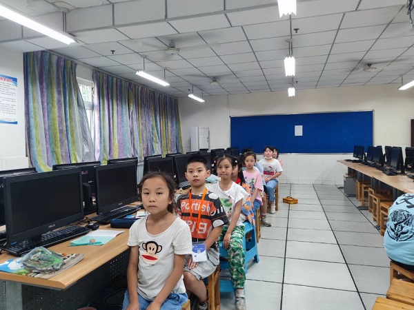 B0329DB44168BF66E777288B822BD69D.jpg B0329DB44168BF66E777288B822BD69D.jpg