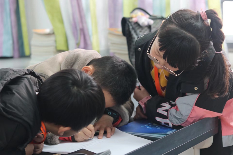 b90093ec28ab20d8e1d0299bc08bf82.jpg b90093ec28ab20d8e1d0299bc08bf82.jpg