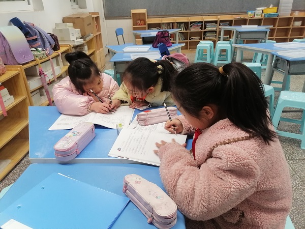 b0062b06a7f48a5052b49df3c0c6593.jpg b0062b06a7f48a5052b49df3c0c6593.jpg