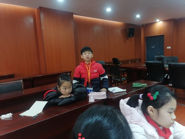 8a901890f62a77732337a35a815e169.jpg 8a901890f62a77732337a35a815e169.jpg