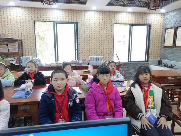 47514e984d0190706bd086284a89d7f.jpg 47514e984d0190706bd086284a89d7f.jpg