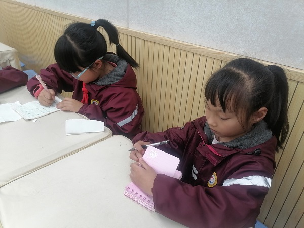 ec117238e4ef9521ed3c418f46af636.jpg ec117238e4ef9521ed3c418f46af636.jpg