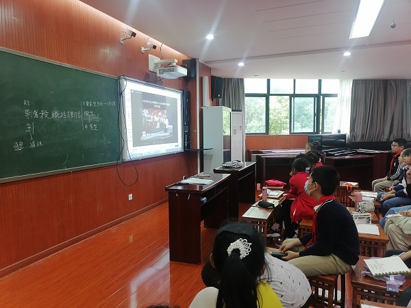 d9b4f38344af314d90206c99b6a3409.jpg d9b4f38344af314d90206c99b6a3409.jpg