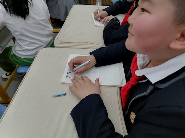 3547a175e9a442e861ff451fcf730ce.jpg 3547a175e9a442e861ff451fcf730ce.jpg