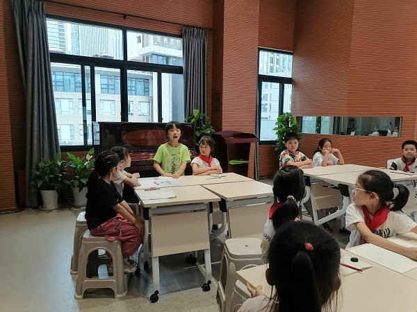 39afc61a6bd7eb617621560307a44ed.jpg 39afc61a6bd7eb617621560307a44ed.jpg