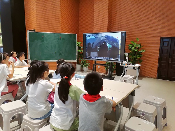 73e17b7a27e2fb9288560657abc0fec.jpg 73e17b7a27e2fb9288560657abc0fec.jpg