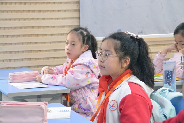 4.7第二.jpg 4.7第二.jpg