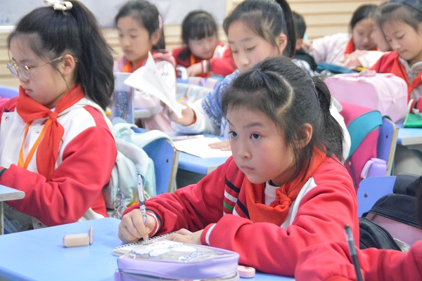 4.7第一.jpg 4.7第一.jpg