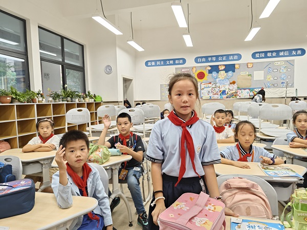 81a9a5b884c6768bed6b0d464a12e3e.jpg 81a9a5b884c6768bed6b0d464a12e3e.jpg