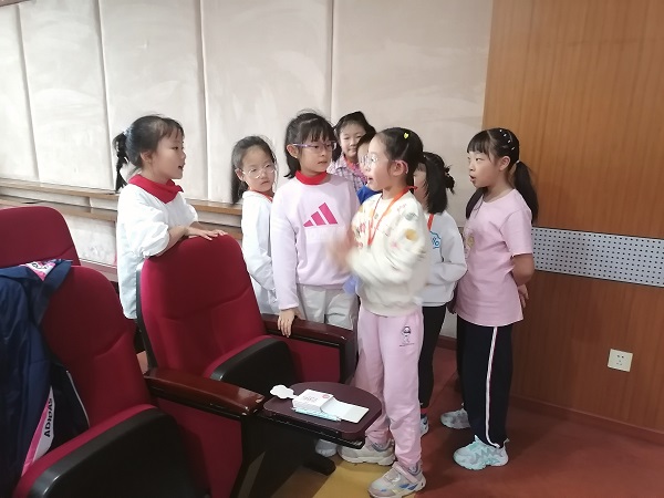 b0a98398c3204a5f858d5af923dcc77.jpg b0a98398c3204a5f858d5af923dcc77.jpg