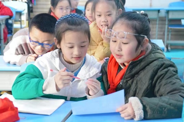 efeaegheah.jpg efeaegheah.jpg