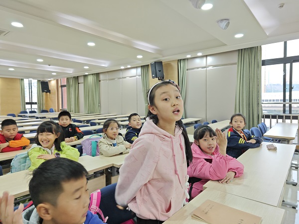 6c7bf123a262a59c23bf9dd7f3f5ba6.jpg 6c7bf123a262a59c23bf9dd7f3f5ba6.jpg