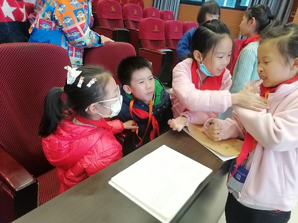 313497fb9860ed29b14a4ea2c918d8e.jpg 313497fb9860ed29b14a4ea2c918d8e.jpg