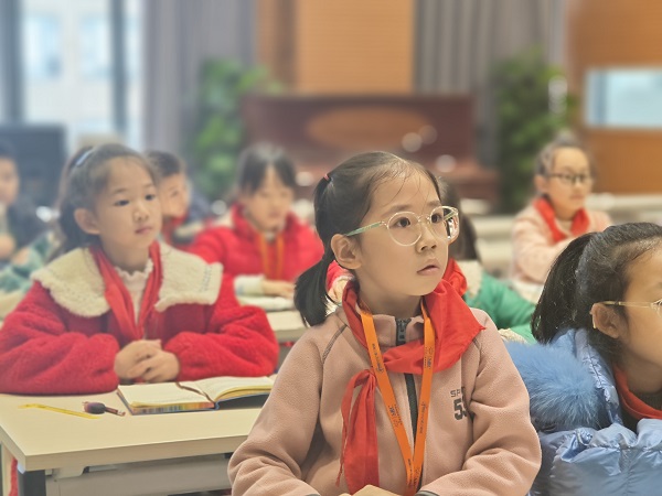 70b424138eebe2401244854f955c116.jpg 70b424138eebe2401244854f955c116.jpg